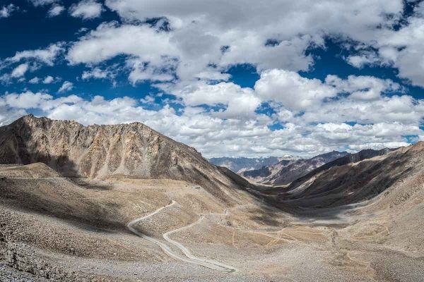 Tristan Balme How to get from leh ladakh to kashmir explained